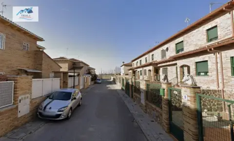 Casa en calle del Hinojal