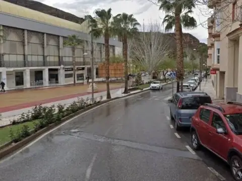 Piso en Avenida de Ronda