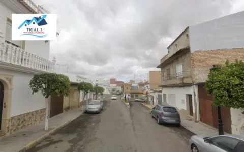 Casa en calle de Hernán Cortés