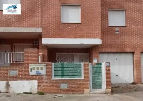 Casa en calle de Granada