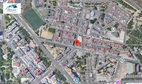 Piso en calle Al.Manuel Carmona-V.Carid