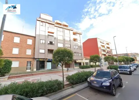 Piso en Avenida de los Maragatos