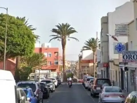 Piso en calle Primero De Mayo