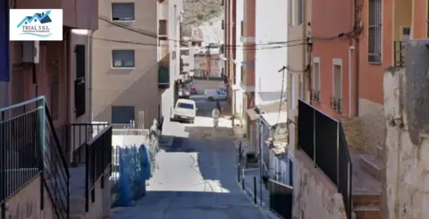 Piso en calle de los Reyes Católicos