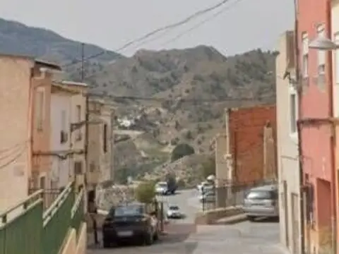 Piso en calle de Cabezo de la Cruz