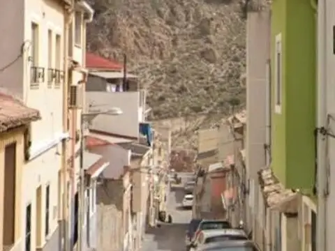 Piso en calle de Cabezo de la Cruz