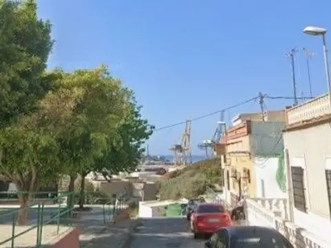 Chalet en calle Mayor - Santa Lucia