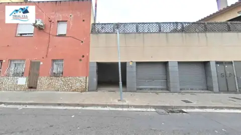 Local comercial en Passeig de la Ribera