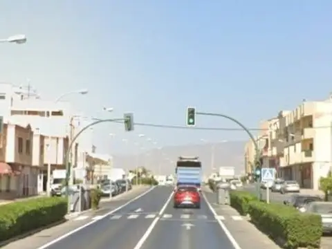 Casa en Carretera de la Mojonera