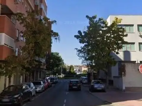 Piso en calle de la Guardia CIVIL