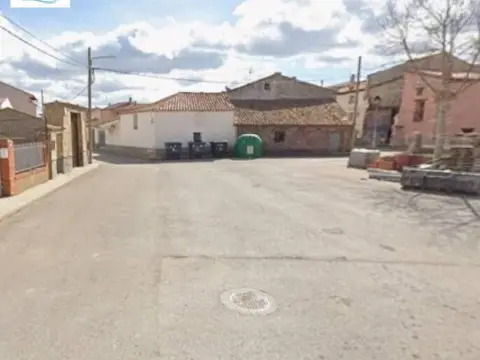 Casa en calle José Luis Martínez-Fornés