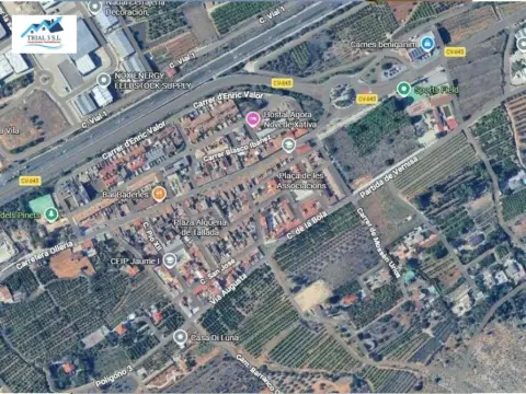 Casa adosada en Carrer de la Pilota