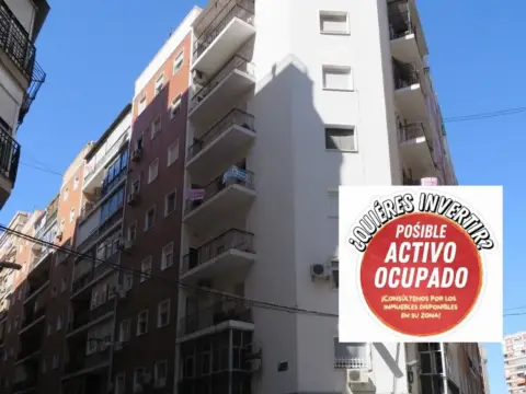 Piso en calle de Roque López