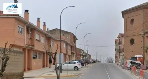 Casa adosada en calle de la Lechuga