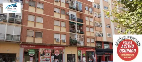 Piso en Avenida de Ricardo Carapeto Zambrano