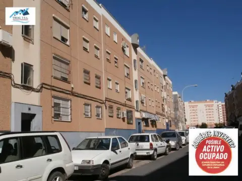 Piso en calle de Azucena