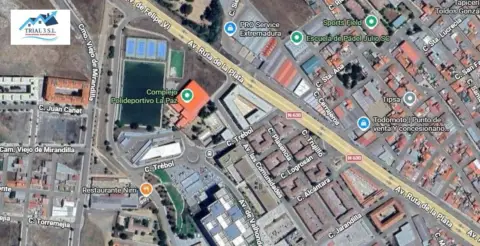 Piso en calle Trébol