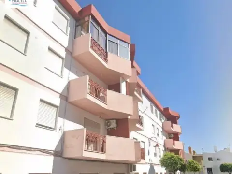 Piso en calle de María Luisa Díaz Santos