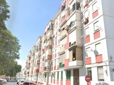 Piso en calle Tres Carabelas