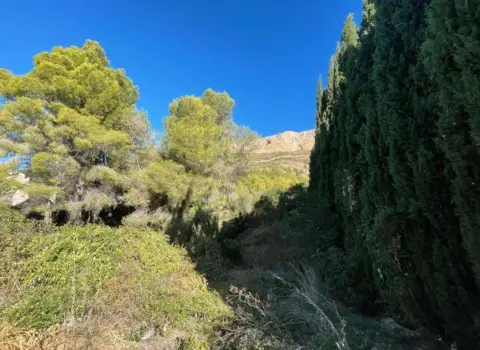 Terreno en Carrer de Capricornio