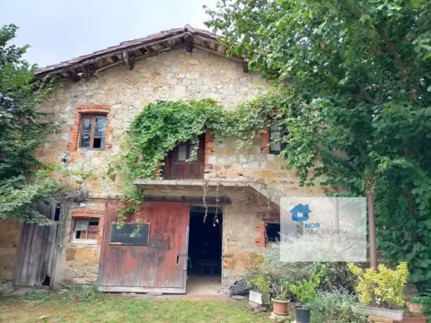 Casa rústica en Barrio de Rocillo