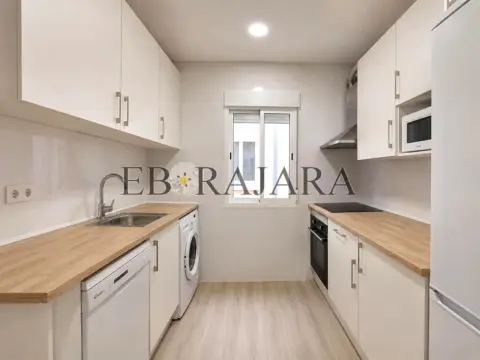 Piso en Plaza del Alba