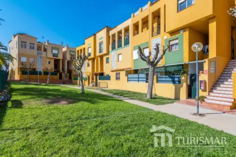 Piso en calle de la Isla Canela, 1