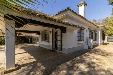 Chalet en Alvaro Domecq