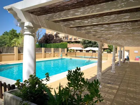 Piso en Avenida de Pampaneira