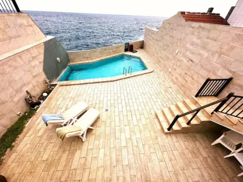 Casa pareada en Las Caletillas-Punta Larga