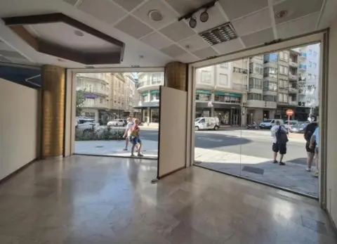 Local comercial en Avenida de La Habana