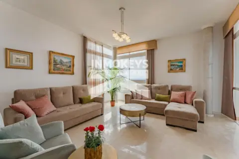 Chalet en calle Aceviño