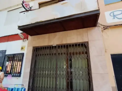 Local comercial en Carrer de Dunkerque, 5