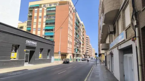 Local comercial en calle de los Orfebres Santalínea