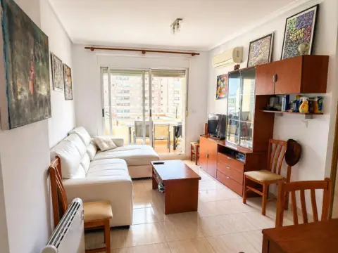 Apartamento en Avenida de la Central