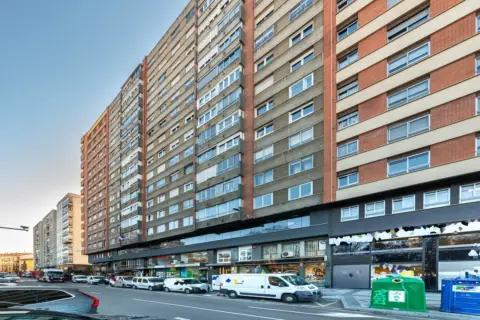 Oficina en Plaza de Poniente, 5