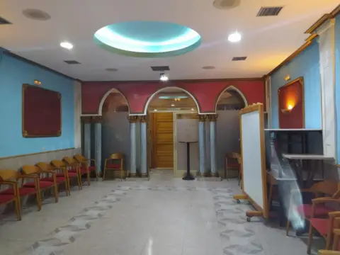 Local comercial en calle de la Tea