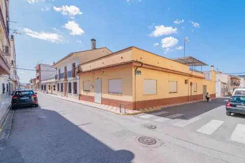 Casa pareada en calle de Calderón