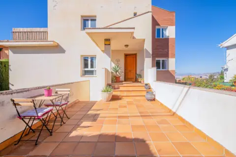 Chalet en calle de la Veleta