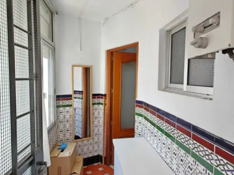 Piso en calle Sierra de la Grana