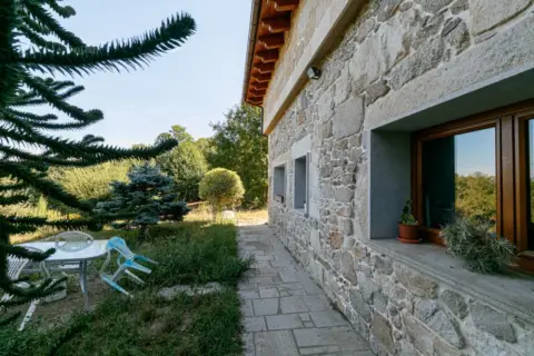Chalet en calle Ponton , Santiago de Cangas