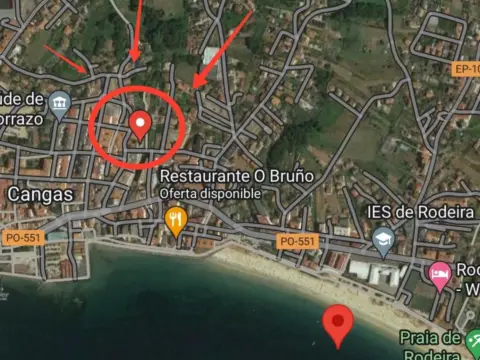 Chalet en Cangas