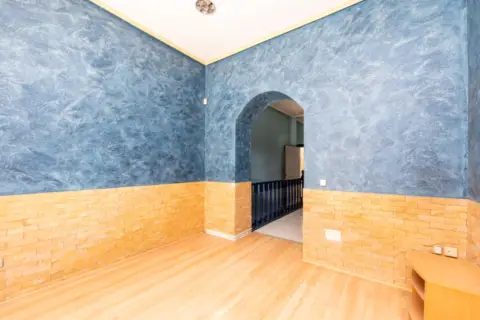 Dúplex en calle de la Batalla del Salado