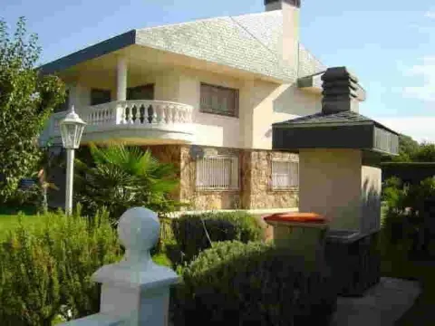 Chalet en Valdencina