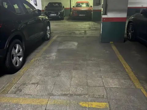 Garaje en calle de Diego de León