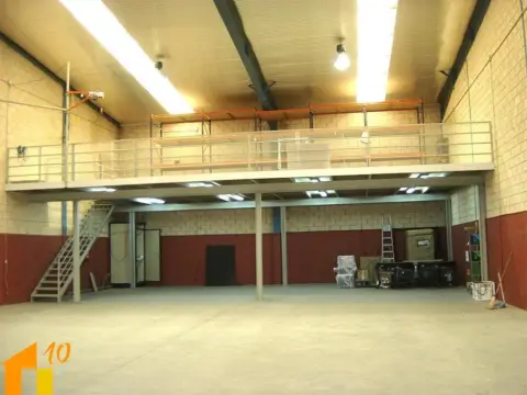 Nave industrial en Villafría - La Ventilla - Castañares