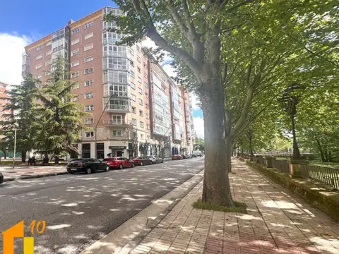 Piso en Avenida del Arlanzón