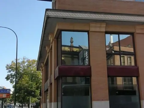 Garaje en Luis Montoto - Santa Justa