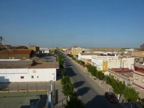 Casa adosada en Sin Zona