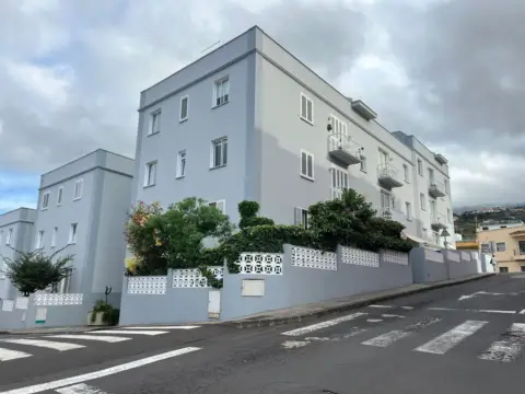 Piso en calle Piloto